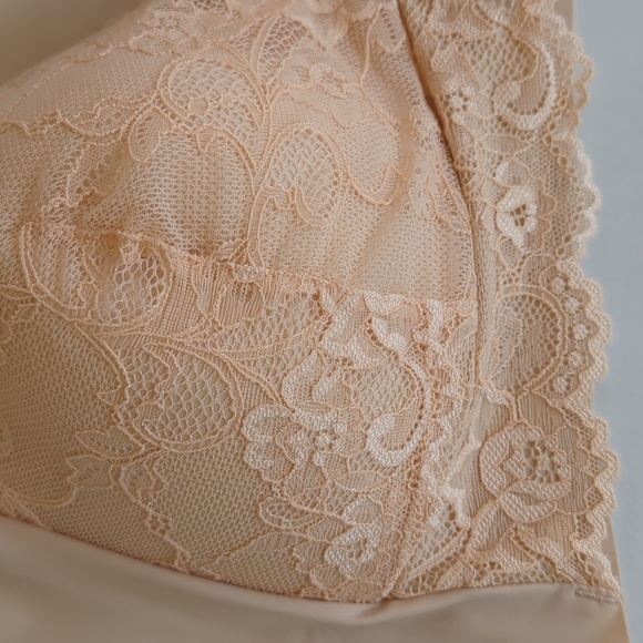 Sexy Lace Floral Overlay Scalloped Front Closure Bra Plus 7L Skin Nude - Picture 5 of 16